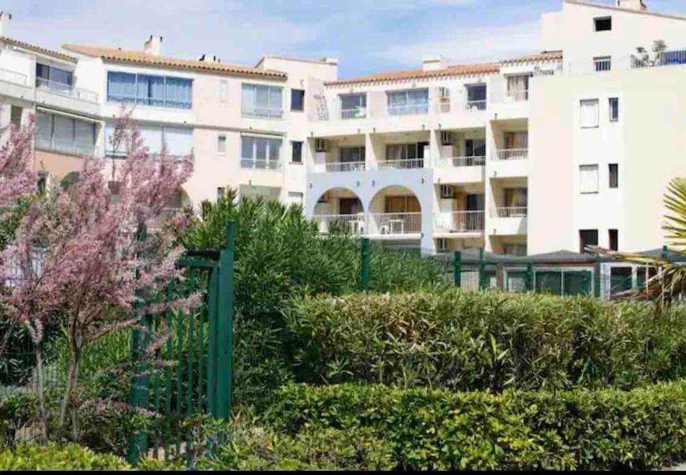 Superbe Appartement 6 Personnes Avec Piscine Secteur Richelieu, A 400M De La Plage Et A 650M Du Centre Port Agde Exterior photo